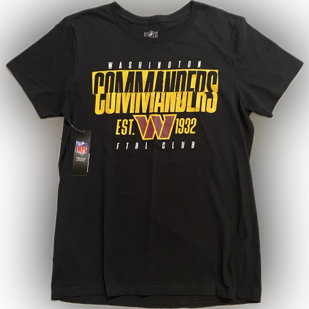 Washington Commanders T-shirt, size L, color black